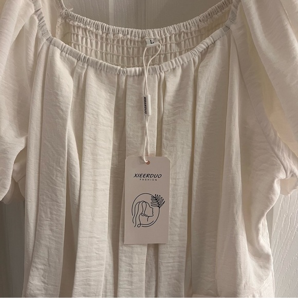 White Puff Sleeve Dress - Picture 3 of 4